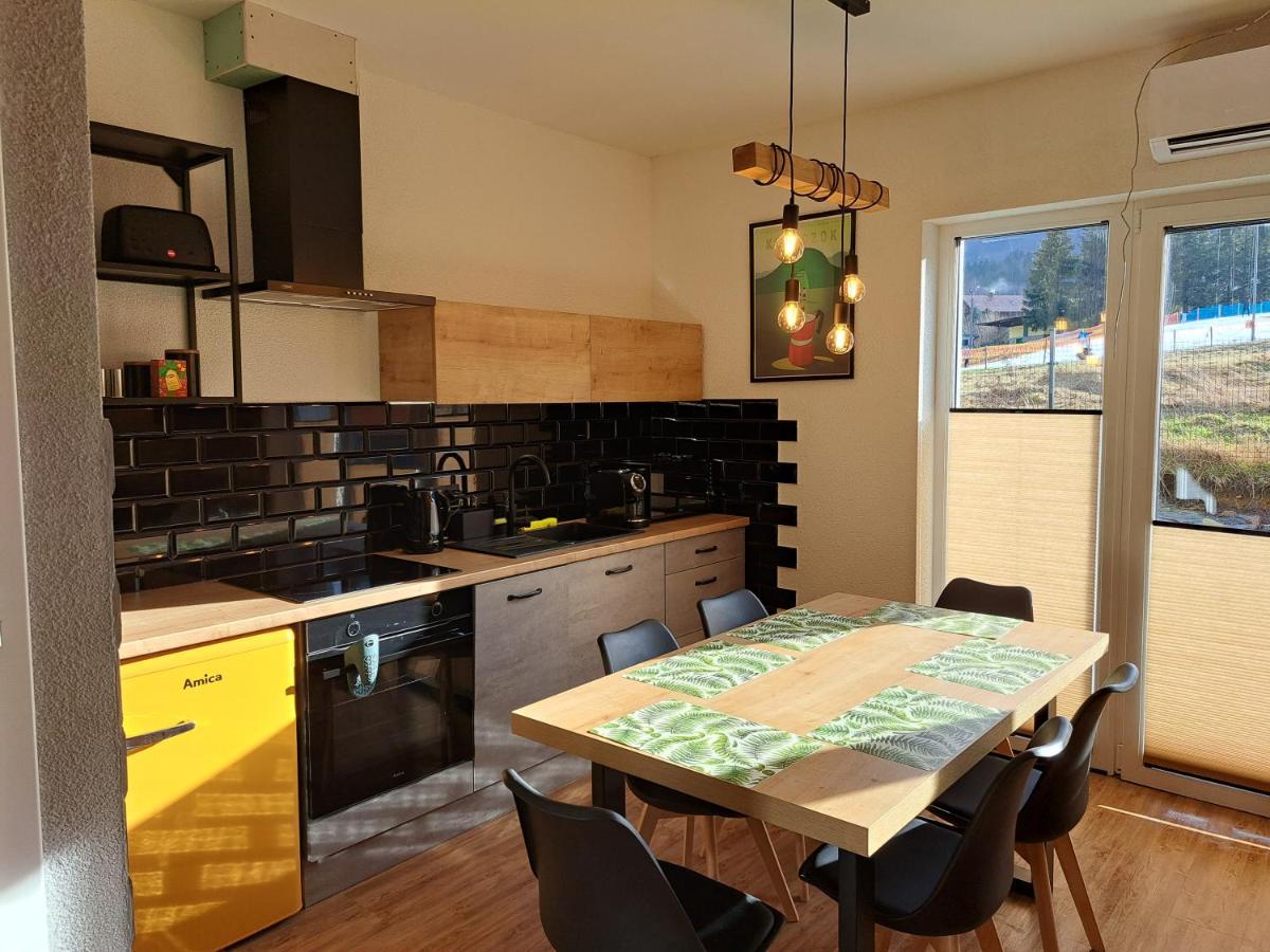 Nad Lipami - Z Sauna I Tarasem Blisko Stoku Sczyrk Apartmán *